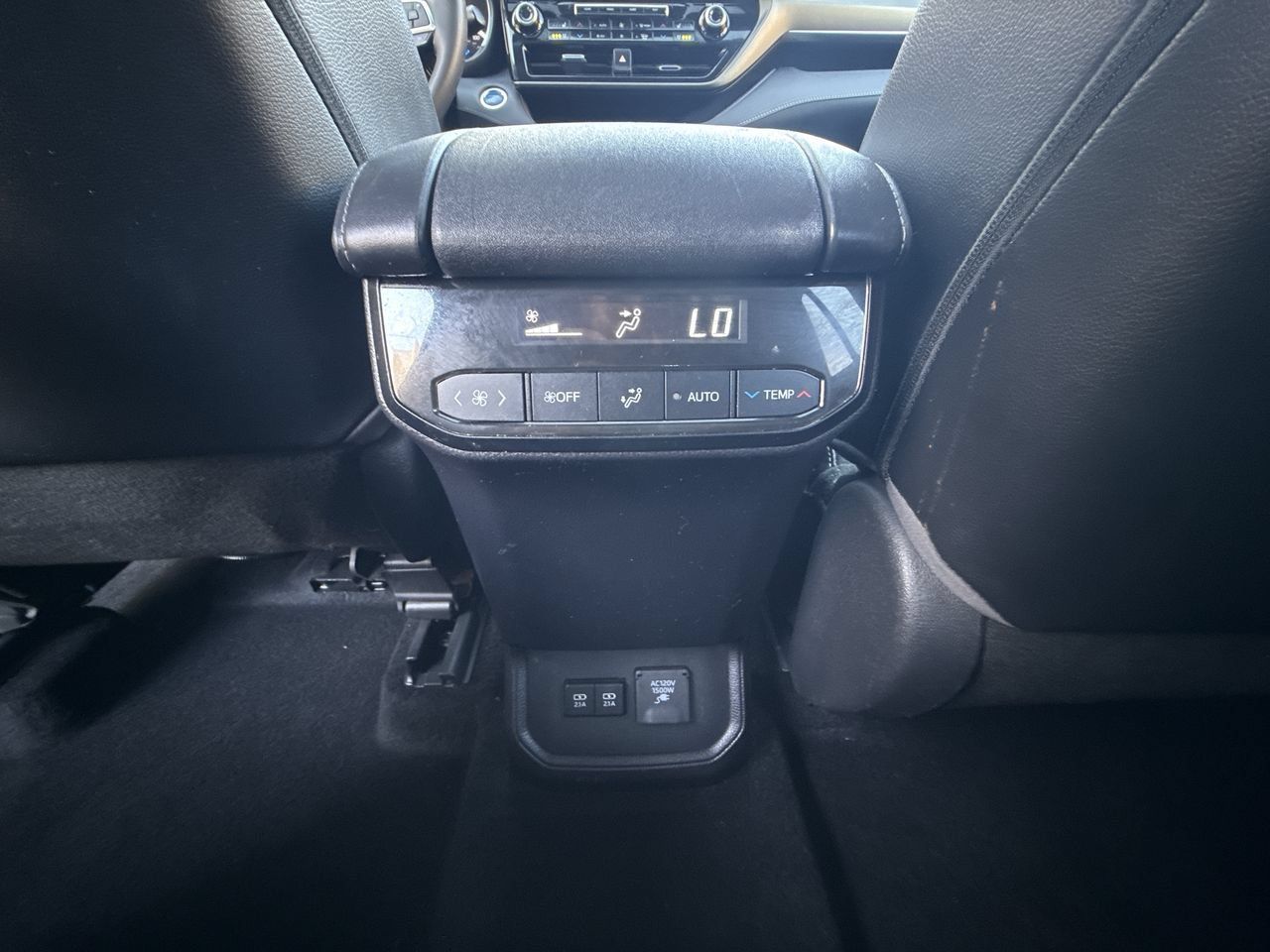 Used 2021 Toyota Highlander Limited AWD/4WD image 22