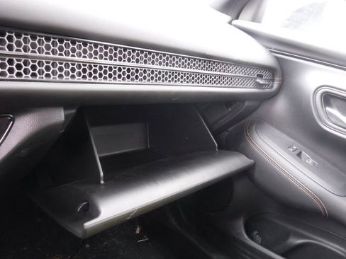 Used 2024 Honda HR-V Sport image 24