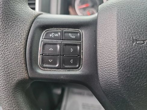 Used 2019 RAM 1500 Classic SLT AWD/4WD image 19