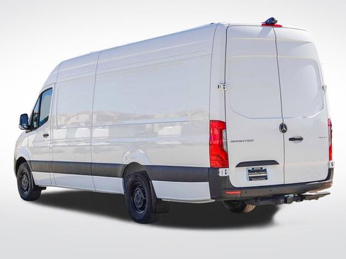 New 2025 Mercedes-Benz Sprinter 2500 image 4