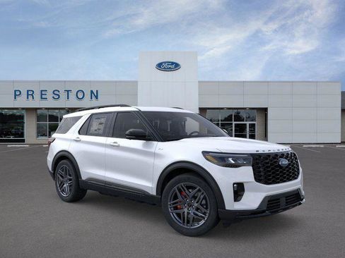 New 2026 Ford Explorer ST-Line w/ ST-Line Street Pack image 7