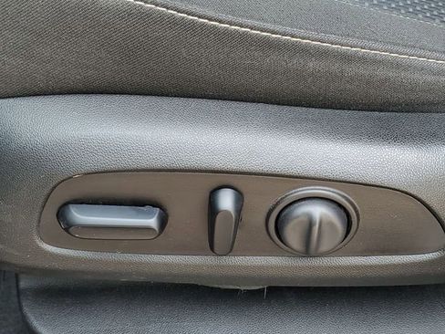 Certified 2021 GMC Acadia SLE w/ Driver Convenience Package image 25