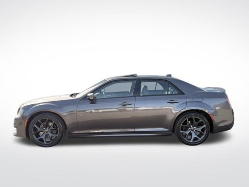 Used 2023 Chrysler 300 S image 10