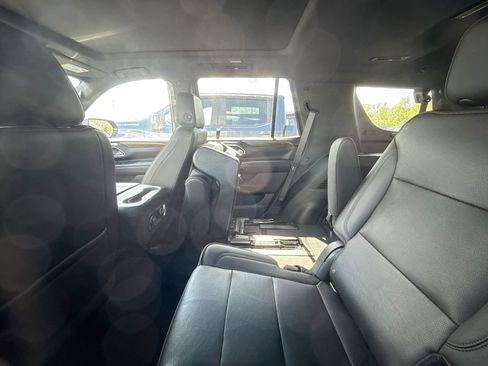 Used 2021 Chevrolet Tahoe High Country w/ Premium Package AWD/4WD image 9