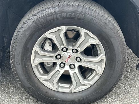 Used 2024 GMC Sierra 1500 SLT AWD/4WD image 10