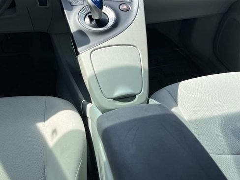 Used 2011 Toyota Prius Two FWD image 22