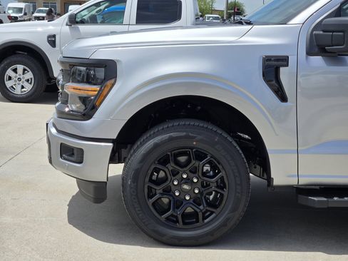 New 2026 Ford F150 XLT w/ Equipment Group 302A MID RWD image 9