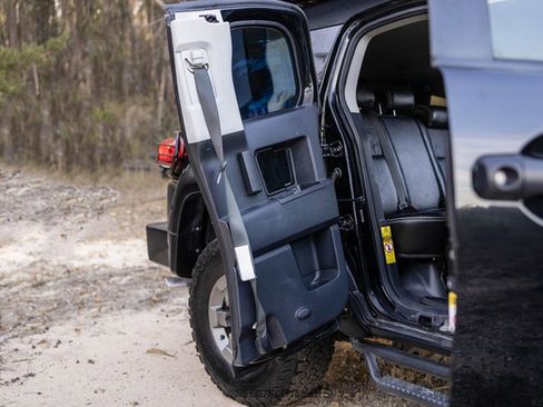 Used 2007 Toyota FJ Cruiser 4WD w/ TRD Special Edition image 65
