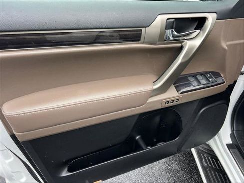 Certified 2020 Lexus GX 460 Premium image 11