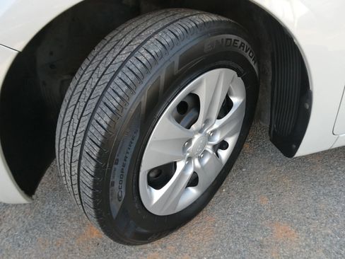 Used 2014 Kia Forte LX w/ Protection Package image 27