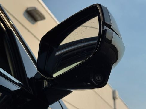 Used 2016 Honda Accord Touring image 29