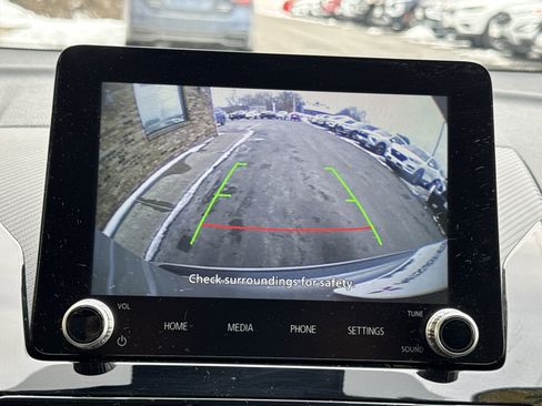 Used 2022 Mitsubishi Eclipse Cross LE image 21