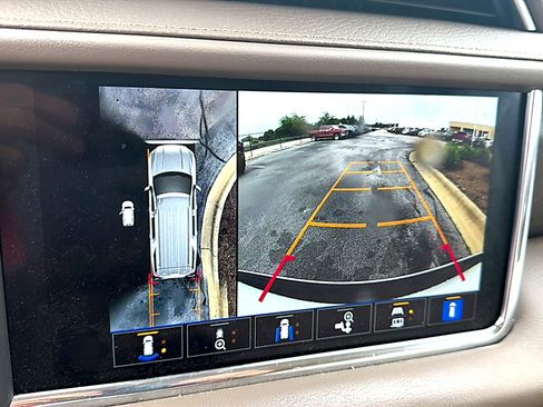 Used 2023 GMC Yukon XL Denali w/ Max Trailering Package RWD image 6