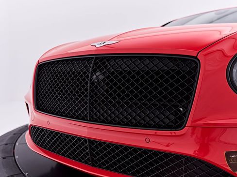 Used 2024 Bentley Continental GT AWD/4WD image 20