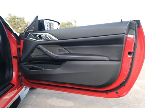 Used 2021 BMW M4 Competition w/ Executive Package image 25