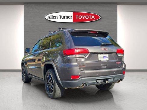 Used 2021 Jeep Grand Cherokee Trailhawk w/ Premium Lighting Group image 9