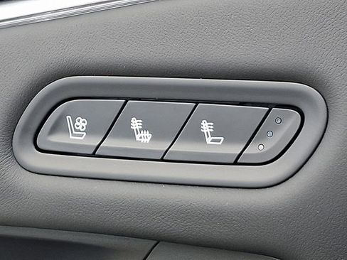 Certified 2024 Cadillac Escalade V w/ Heavy-Duty Trailer Package image 26