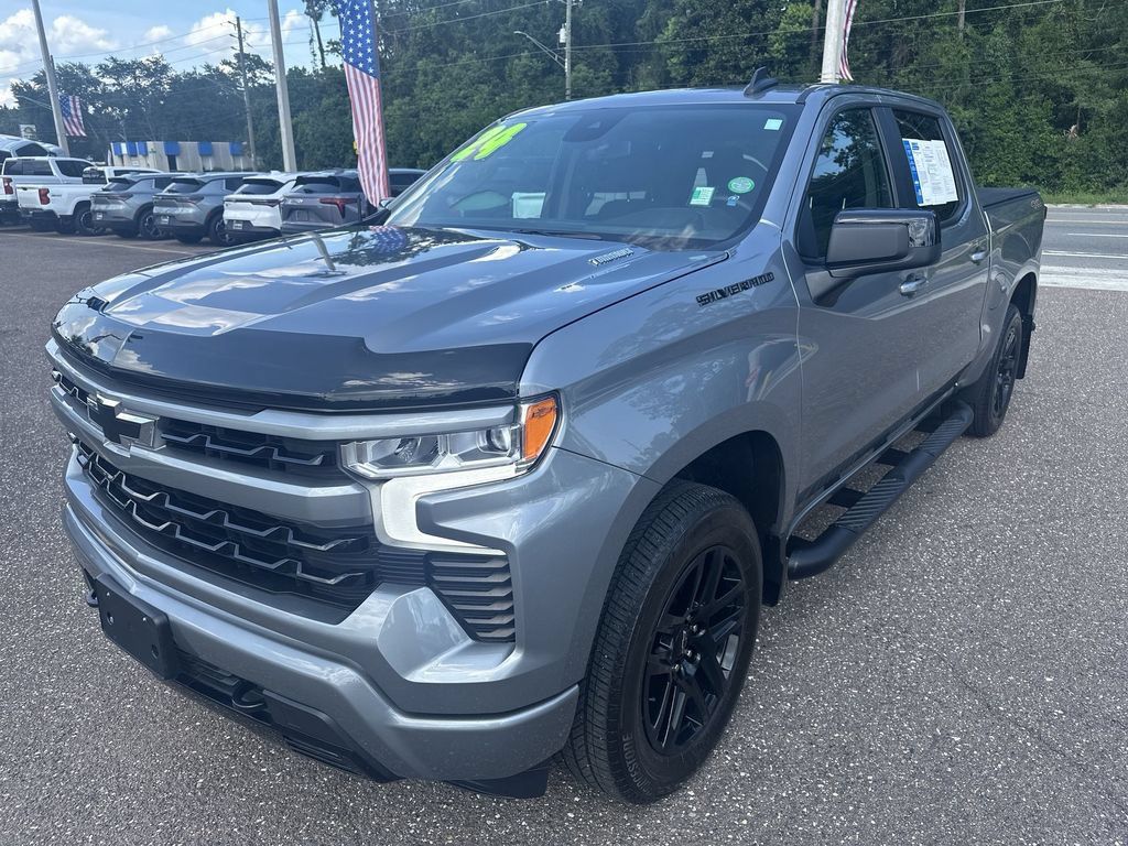 Used 2024 Chevrolet Silverado 1500 RST AWD/4WD image 12