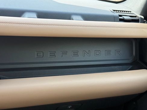 New 2026 Land Rover Defender 110 X-Dynamic SE AWD/4WD image 27