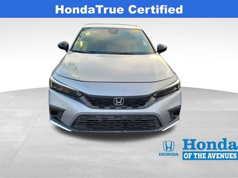 Used 2023 Honda Civic Sport image 2