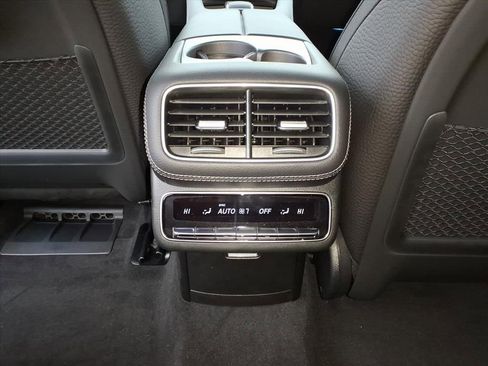 New 2026 Mercedes-Benz GLS 450 4MATIC image 26