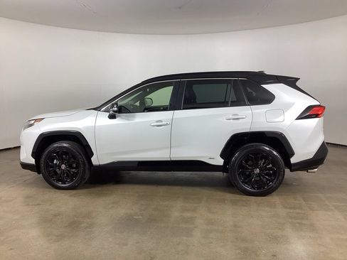Used 2024 Toyota RAV4 XSE w/ Advanced Technology Package AWD/4WD image 8