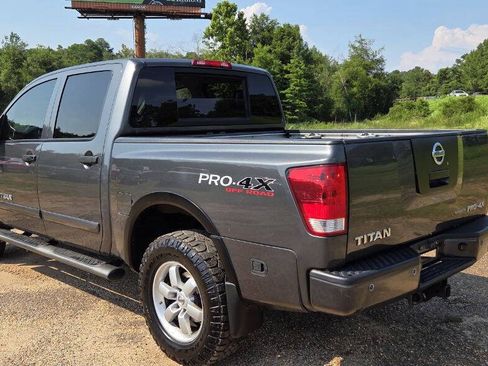 Used 2012 Nissan Titan PRO-4X w/ Pro-4x Luxury Pkg AWD/4WD image 3