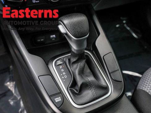 Used 2023 Kia Soul LX w/ LX Technology Package image 13