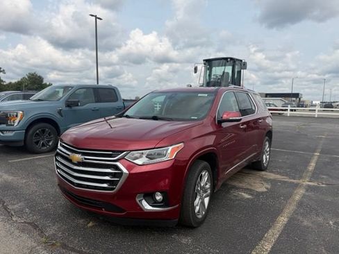 Used 2021 Chevrolet Traverse High Country AWD/4WD image 2