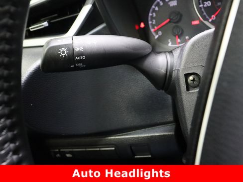 Used 2022 Toyota Corolla SE image 22