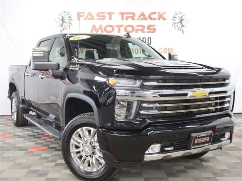 Used 2020 Chevrolet Silverado 3500 High Country w/ Z71 Off-Road Package image 3