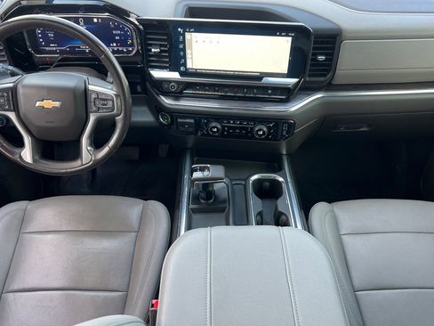 Used 2023 Chevrolet Silverado 1500 LTZ w/ Technology Package AWD/4WD image 14