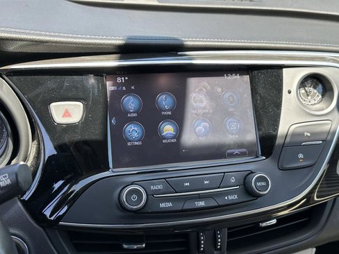 Used 2020 Buick Envision Essence w/ Experience Buick Package image 26