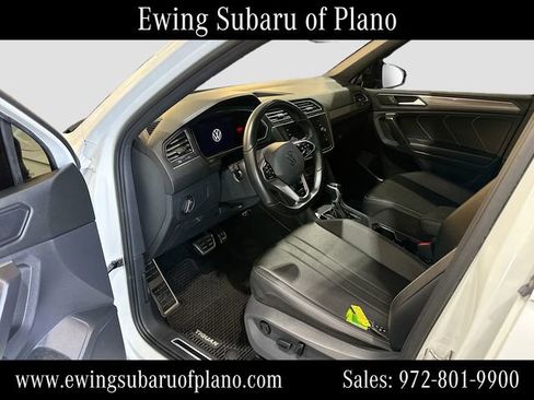 Used 2023 Volkswagen Tiguan SE R-Line FWD image 9