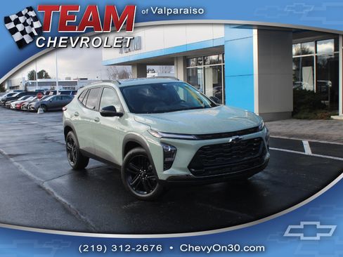 New 2026 Chevrolet Trax ACTIV w/ Sunroof Package image 1