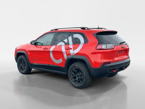 Used 2021 Jeep Cherokee Trailhawk w/ Sun, Sound & Nav Group AWD/4WD image 3