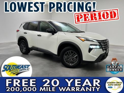 Used 2024 Nissan Rogue S FWD image 1
