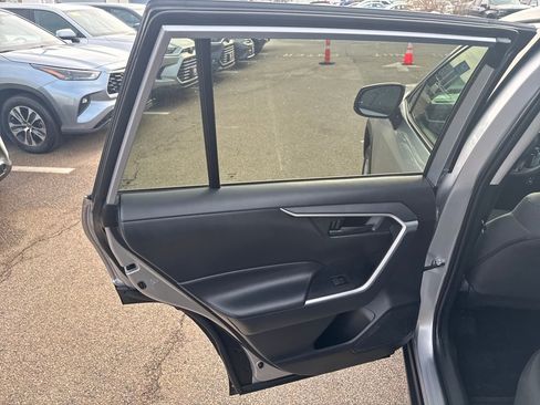 Used 2024 Toyota RAV4 LE image 38