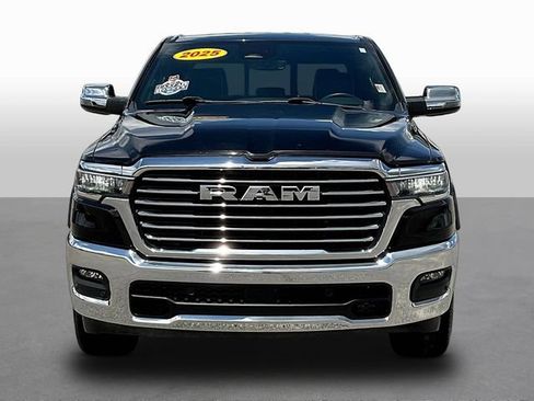Used 2025 RAM 1500 Laramie AWD/4WD image 2