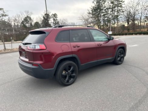 Used 2021 Jeep Cherokee Altitude image 7