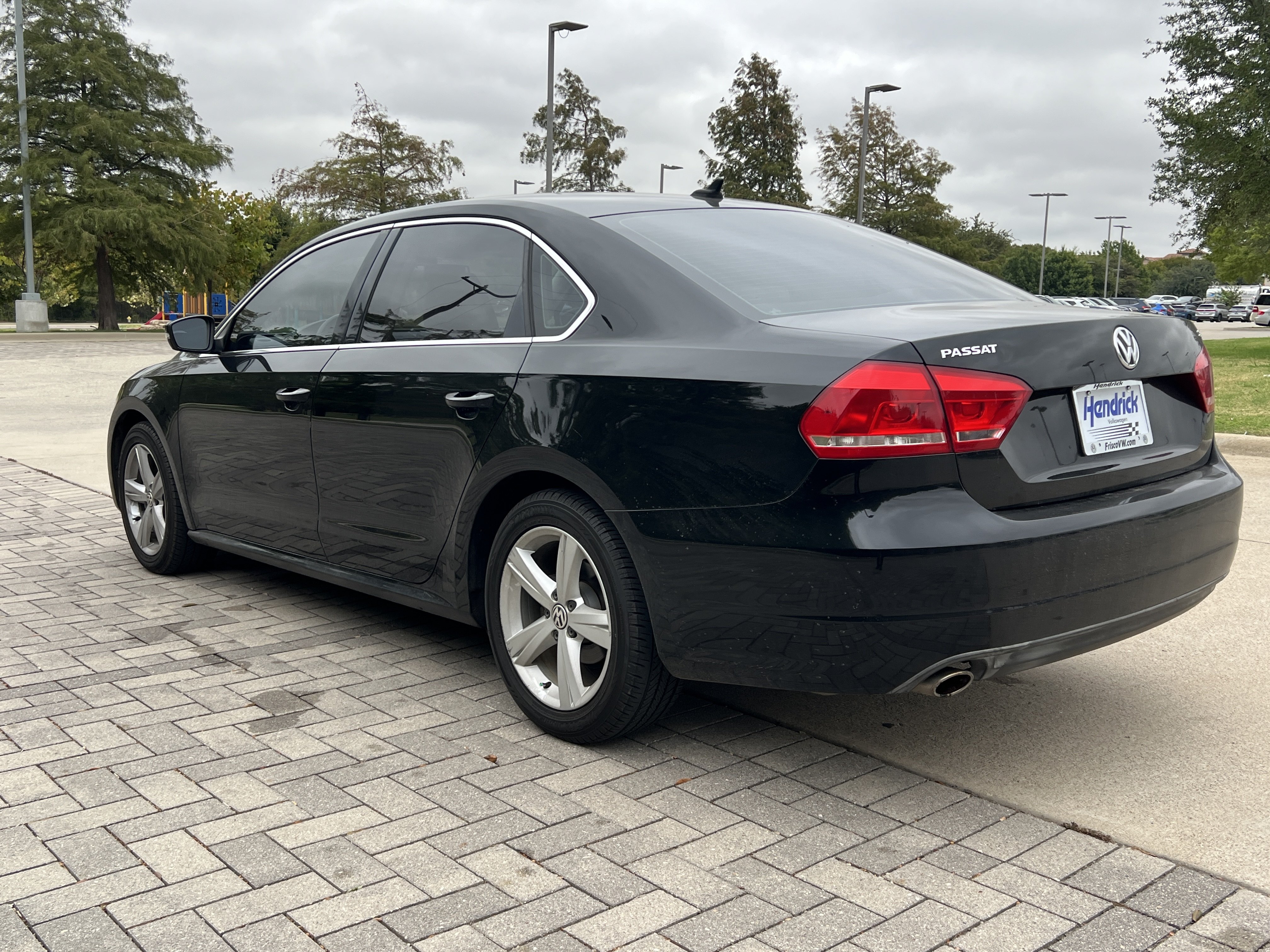 Used 2013 Volkswagen Passat 2.5 SE FWD image 7