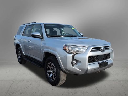 Used 2024 Toyota 4Runner TRD Off-Road image 8
