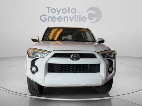 Used 2014 Toyota 4Runner SR5 RWD image 9