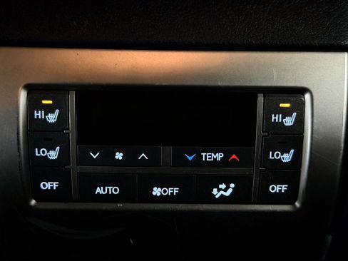 Used 2016 Lexus GX 460 w/ Premium Package AWD/4WD image 28
