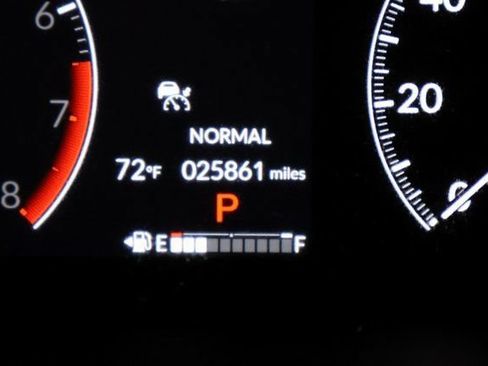 Used 2024 Honda CR-V EX-L image 16