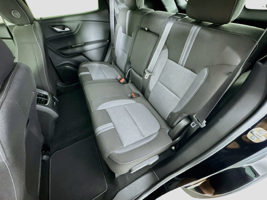 New 2026 Chevrolet Blazer LT w/ Convenience Package FWD image 22