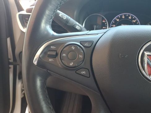 Used 2020 Buick Enclave Avenir w/ Avenir Technology Package FWD image 25