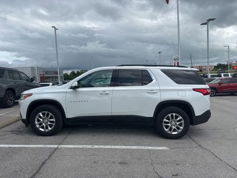 Used 2021 Chevrolet Traverse LT FWD image 5