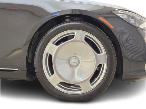 Used 2024 Mercedes-Benz Maybach S 580 Maybach S 580 image 8