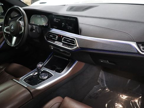 Used 2022 BMW X5 M50i w/ Executive Package AWD/4WD image 25